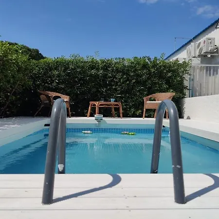 Holiday home Pool Seaside Relais - Ninfea, Marea, Rosa E Cassiopea *