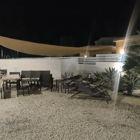 Pool Seaside Relais - Ninfea, Marea, Rosa E Cassiopea