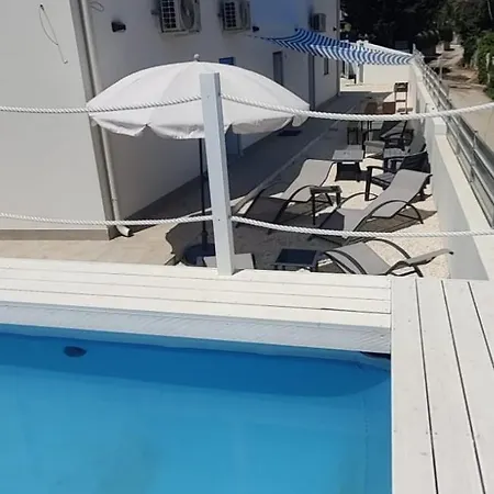 Ferienhaus Pool Seaside Relais - Ninfea, Marea, Rosa E Cassiopea - By The In Siracusa Fontane Bianche